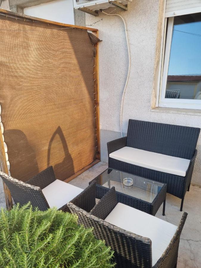 Apartment Rino リエカ エクステリア 写真